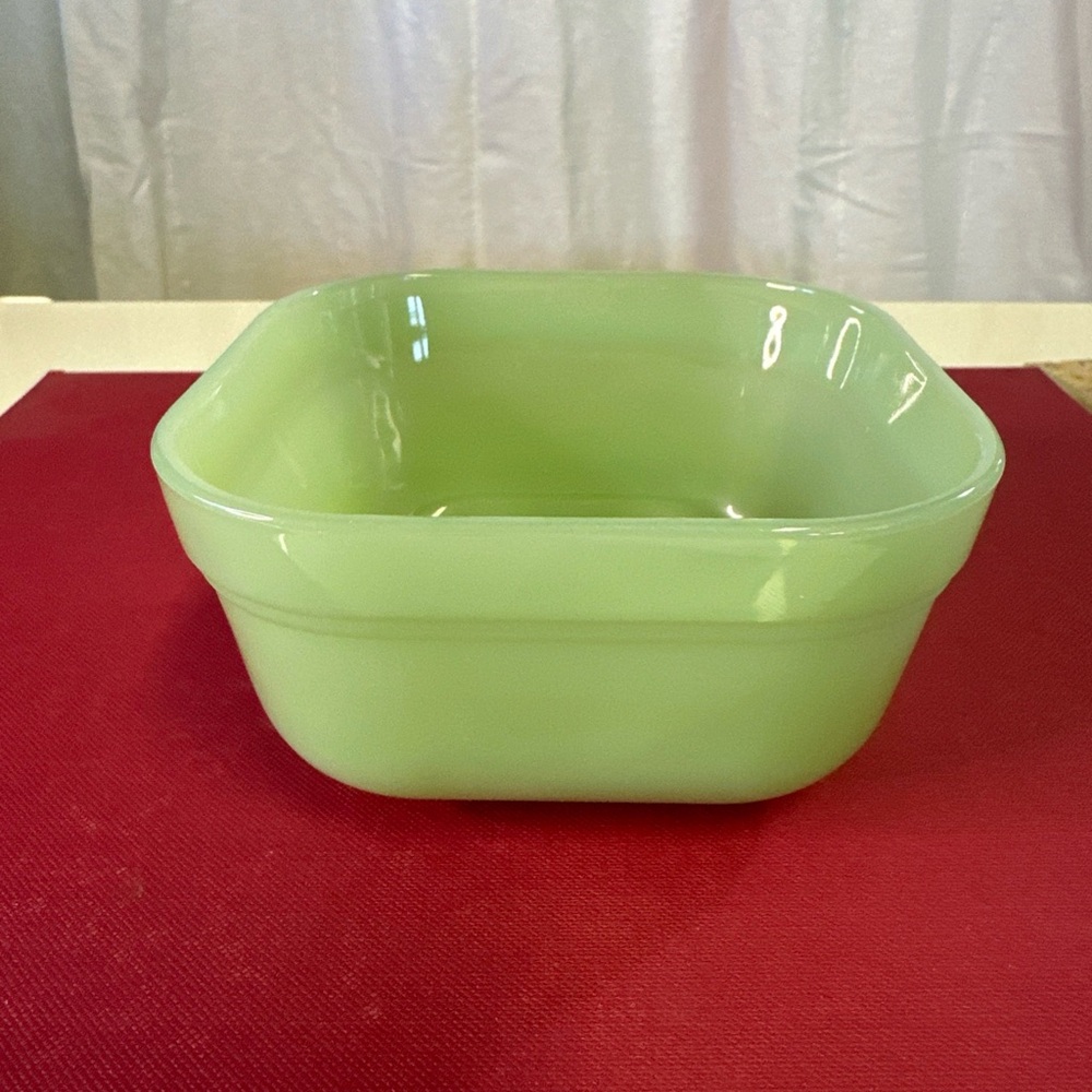 Vintage Fire King Jadeite Oven Ware Rectangle Dish Refrigerator Glass  NO LID 4”